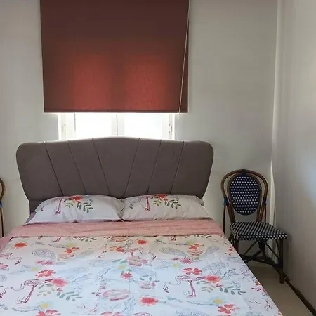 Apartment Comfortable Big House With 3 Bedrooms And Big Living *